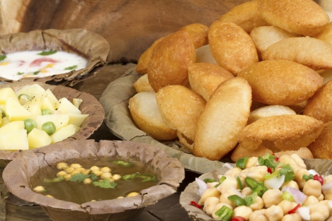 Best Traditional Indian Dishes Gol Gappa
